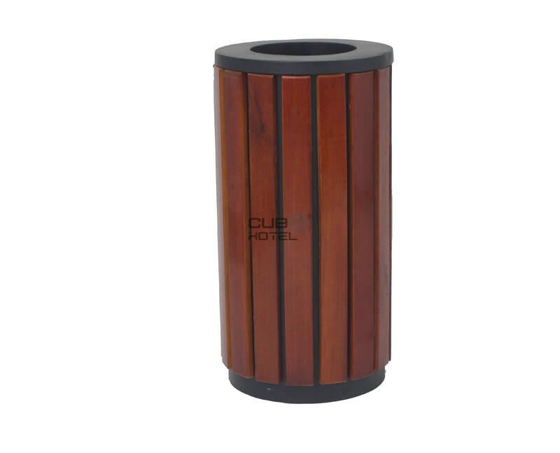 40l Outdoor Waste Bin. Madelux